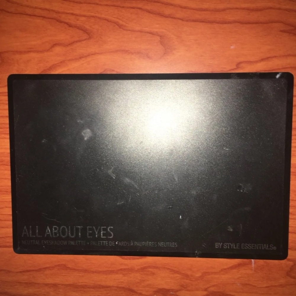 Neutral Eyeshadow Palette